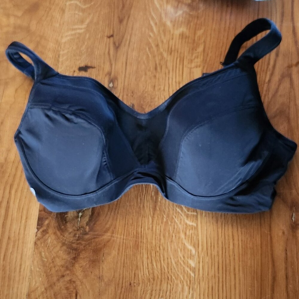 40DD Full Coverage Ribbon trimmed Medium Impact Bra
